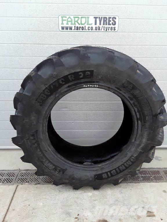 Michelin Omnibib Tyres, wheels and rims