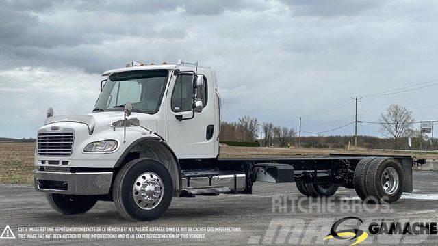 Freightliner M2 106 DAY CAB Tractor Units