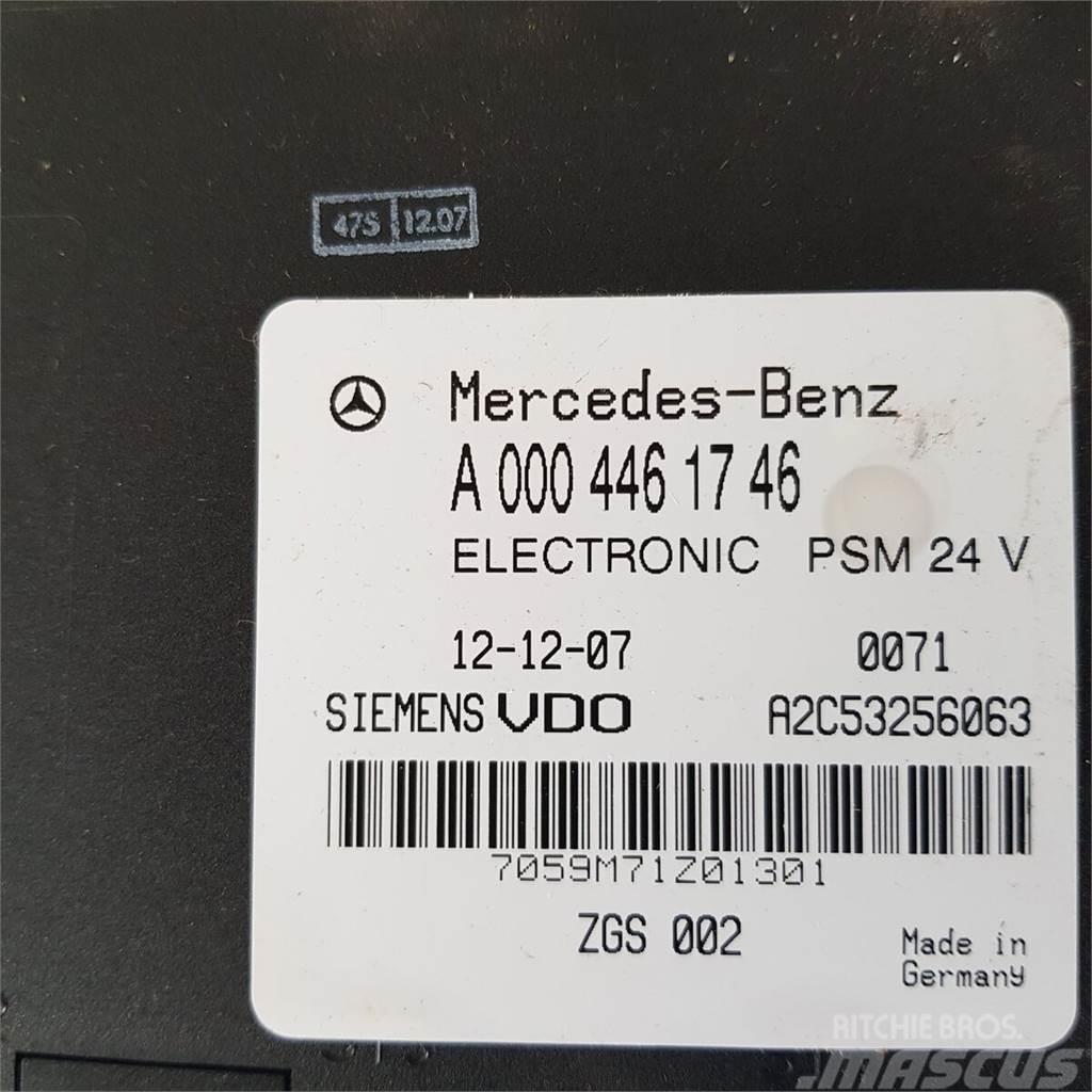 Mercedes-Benz ACTROS MB2 Electronics