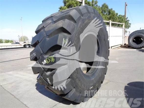 Firestone 45/65X45 Tyres, wheels and rims