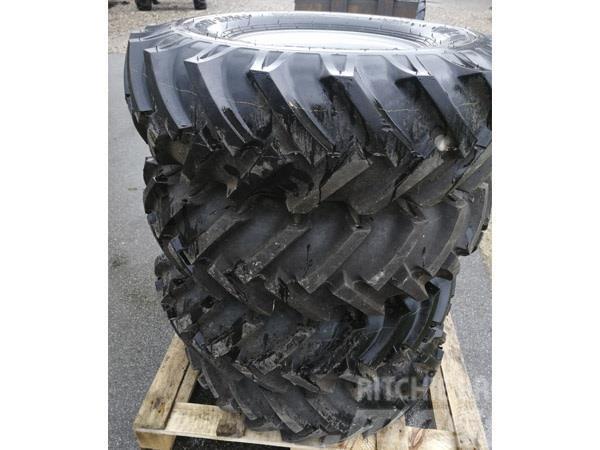  - - -  Brugte komplette BKT hjul 700x12 med 5-huls Tyres, wheels and rims