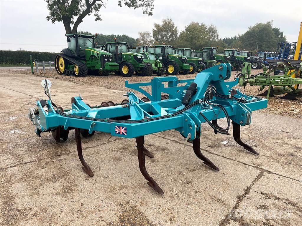 Challenger Agri Virion ST 7.0 Cultivators