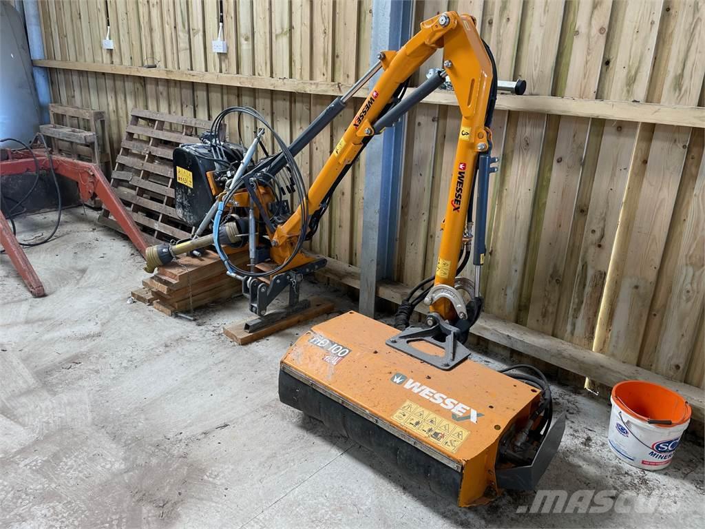  Wessex T380 -D Hedgetrimmer Bale shredders, cutters and unrollers