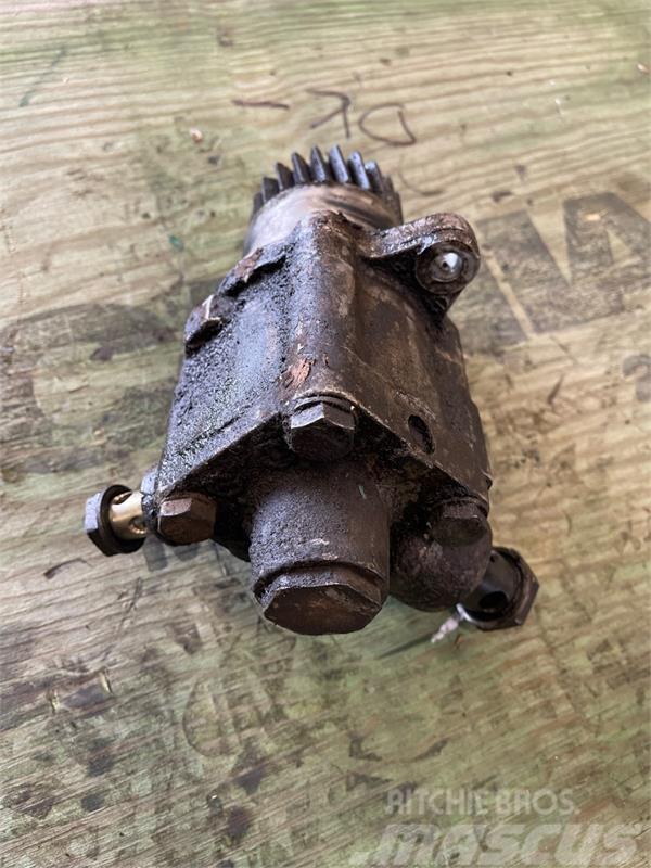 Volvo VOLVO STEERING PUMP 2108153 Other components