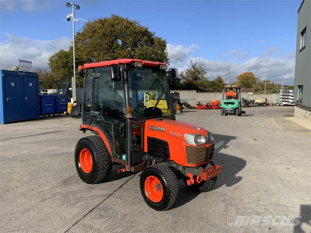 Kubota B2540 Compact Tractor Tractors