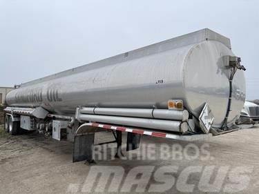  Youngs Tank Tanker trailers