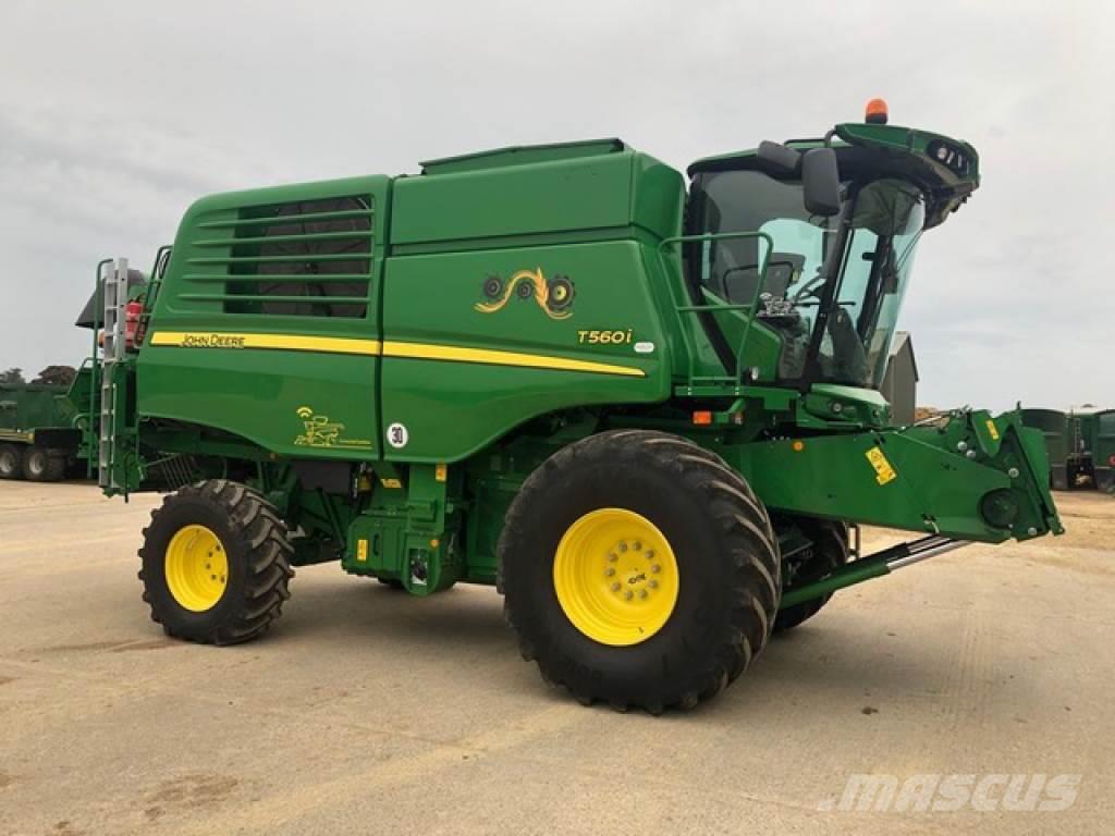 John Deere T560i Combine harvesters