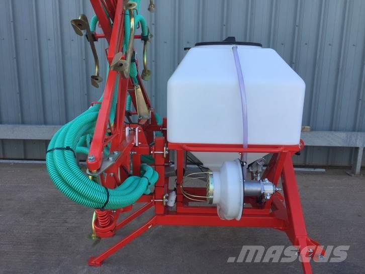  Techneat Avacast Mounted GR400 applicator Other forage harvesting equipment