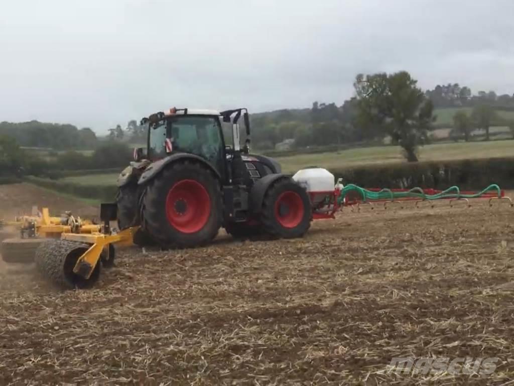  Techneat Avacast Mounted GR400 applicator Other forage harvesting equipment