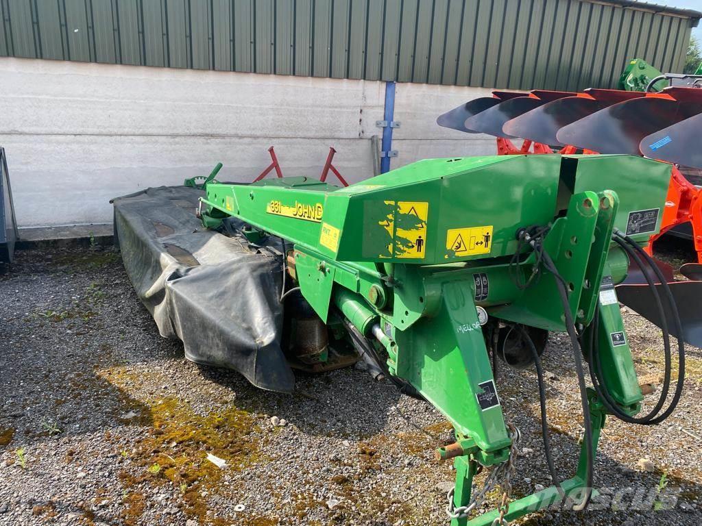 John Deere 331 Mower-conditioners