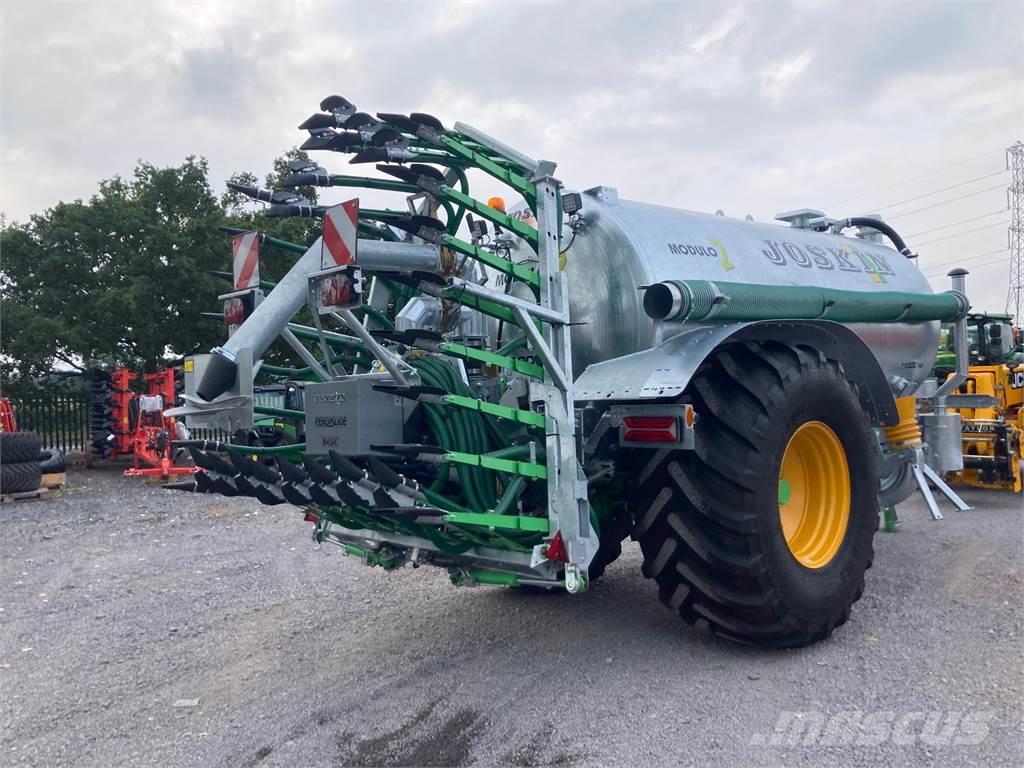 Joskin Modulo 2 Manure spreaders