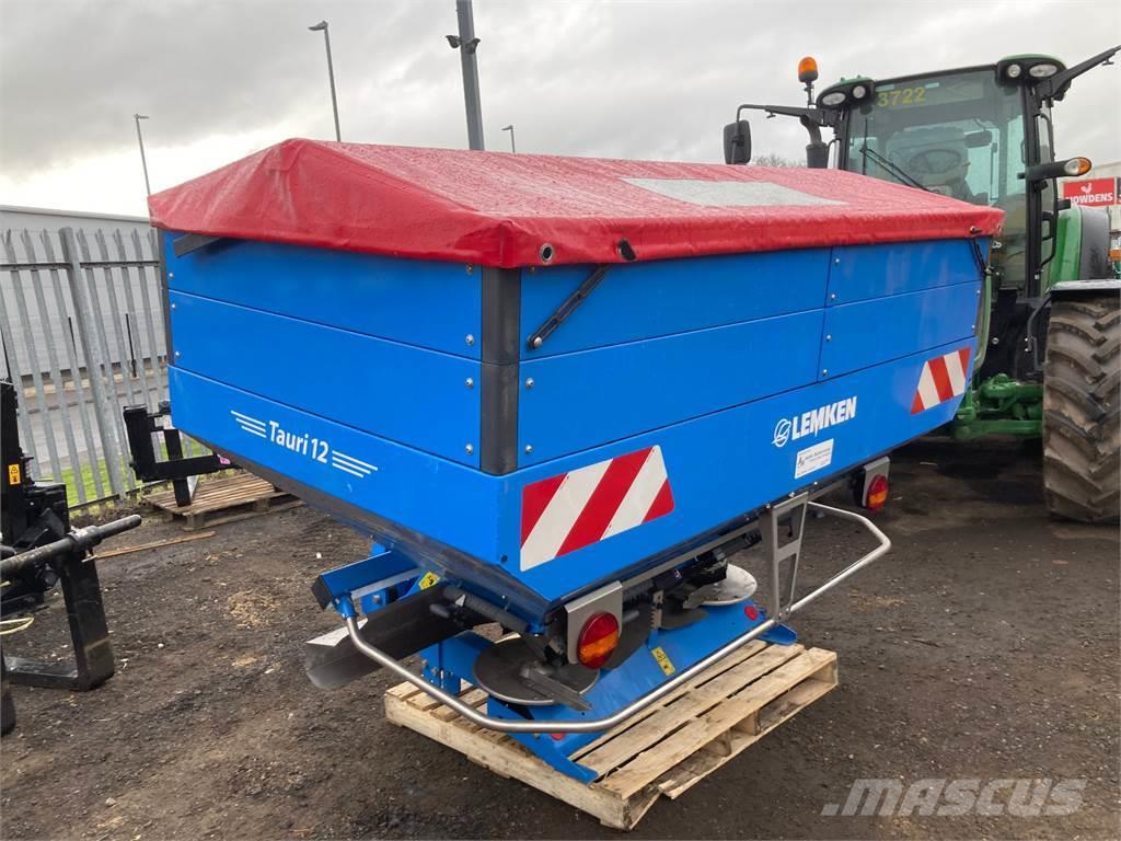 Lemken Tauri 12 Manure spreaders