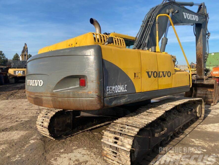 Volvo EC240 Crawler excavators
