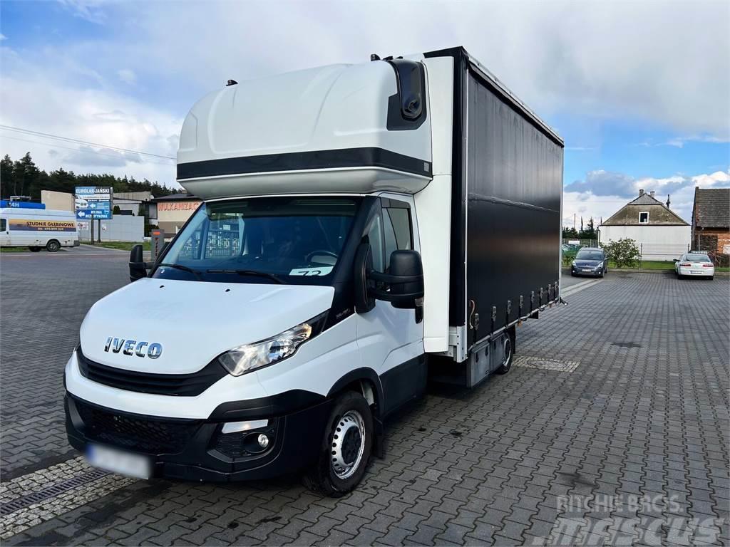Iveco Daily 35S18 Plandeka 29,5 m3 + Drzwi + 2x Firana + Flatbed / Dropside trucks
