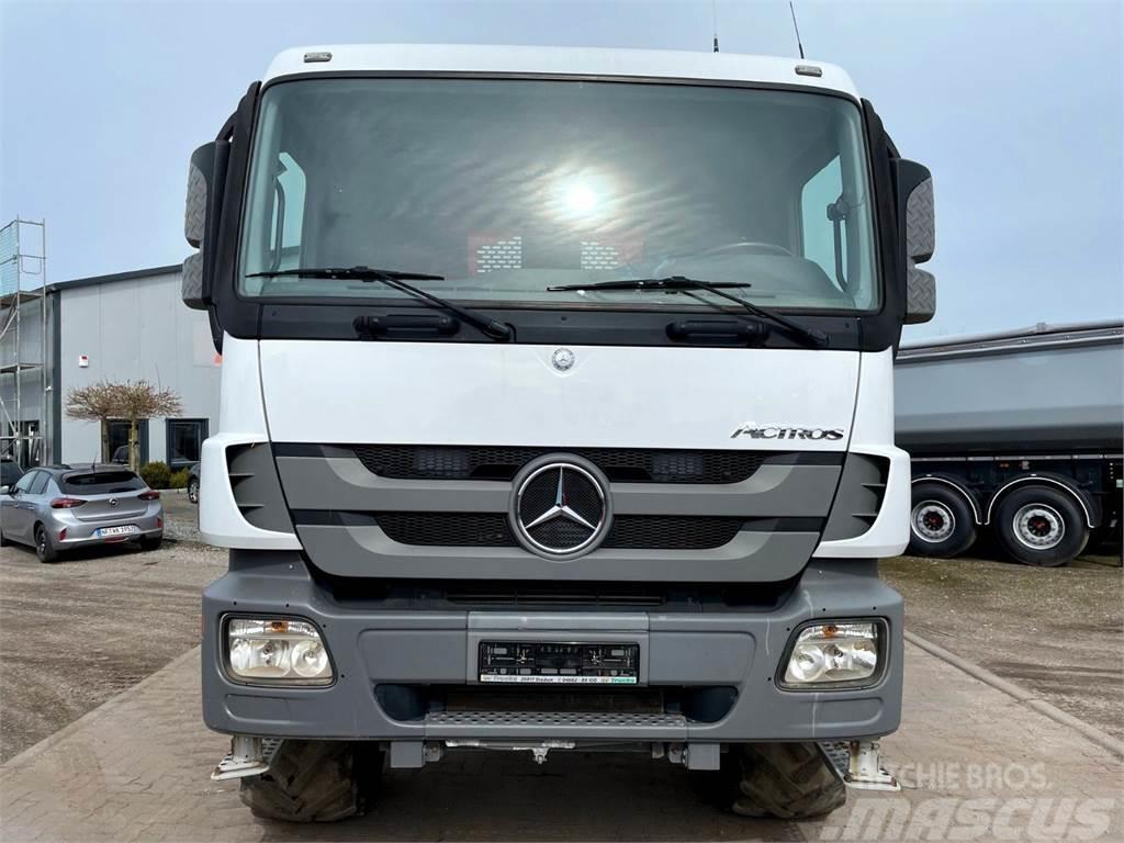 Mercedes-Benz Actros 3332 6x6 Spreader machine Chassis and suspension