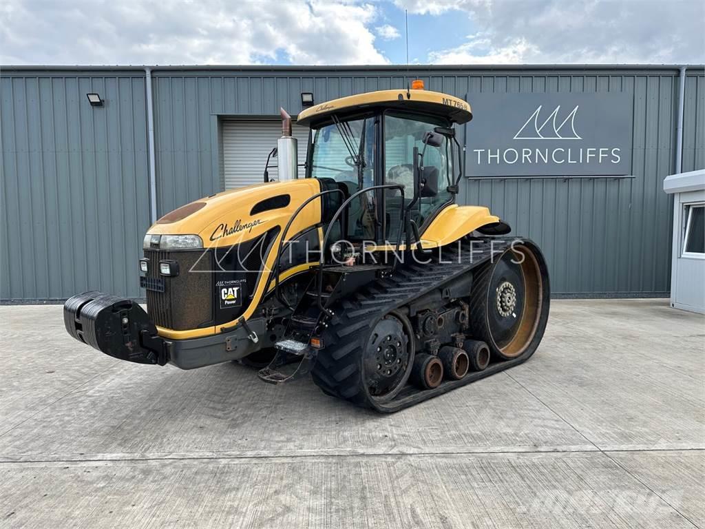Caterpillar 765B Tractors