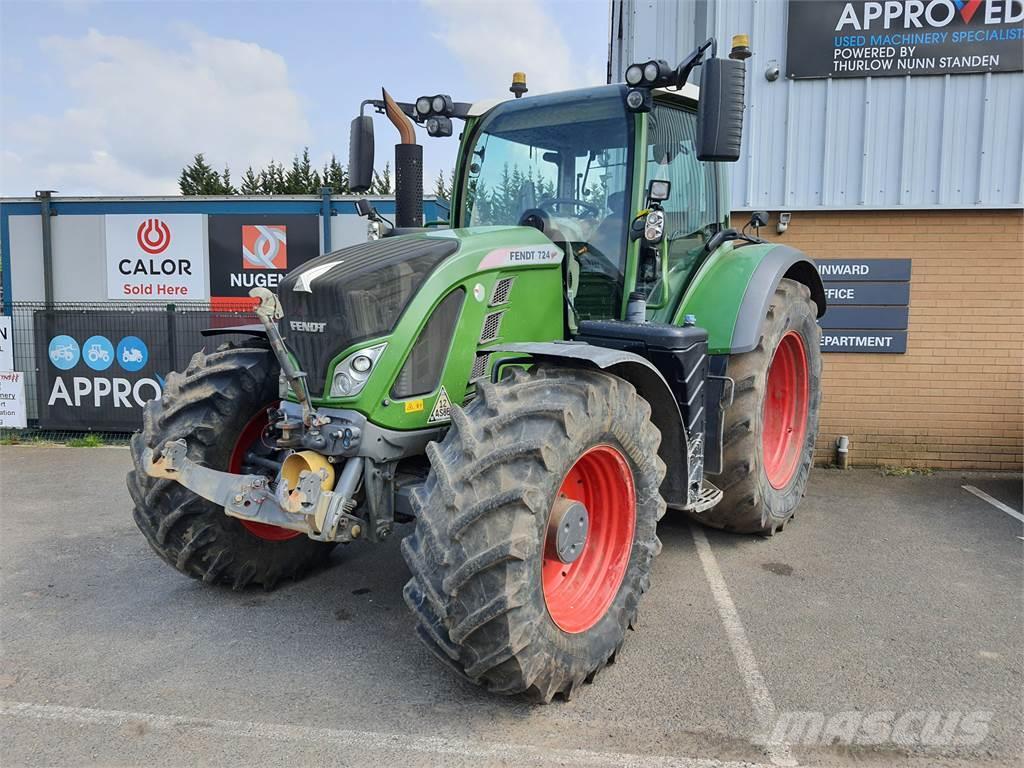 Fendt 724 VARIO Tractors