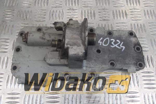 Iveco Oil cooler housing Iveco 4898661 Other components