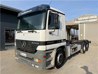 Mercedes-Benz ACTROS 2535 6x2 chassis - TOP CONDITION