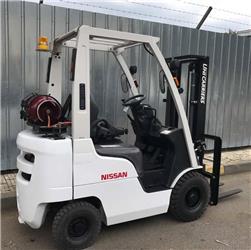UniCarriers 18303 - P1F1A15D