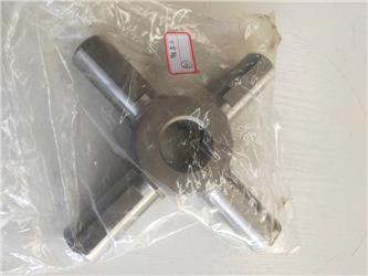 XCMG univercial joint for rear axle 252101656