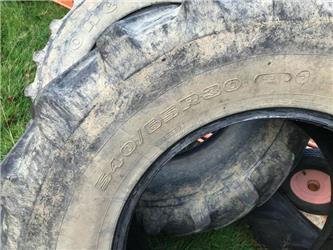  Tractor Tyre 540/65 R 30 Firestone Front Tyre £200
