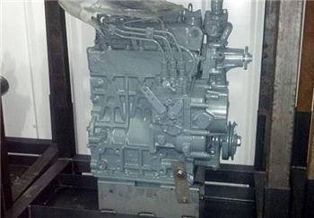 Kubota D1005ER-AG Rebuilt Engine: Kubota B7500 & B7510 Co