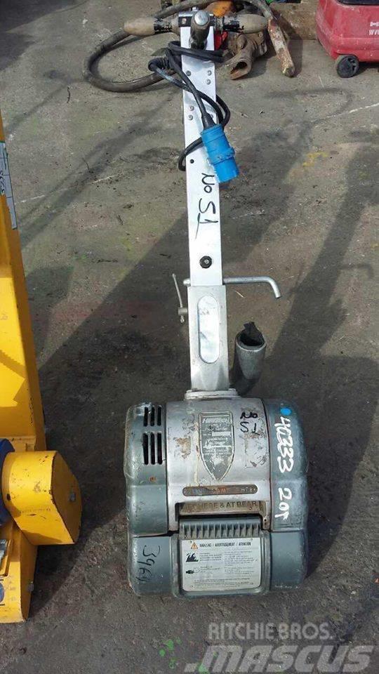 ABG ΠΑΡΚΕΤΕΖΑ 220 VOLT Other