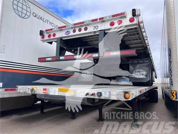 Utility 48' 4000AE COMBO FLATBED, CLOSED TANDEM, AIR RIDE, Flatbed/Dropside semi-trailers
