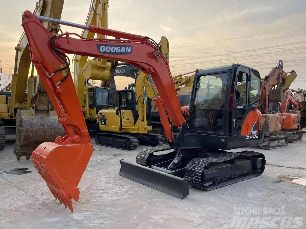 Doosan DX60 Crawler excavators