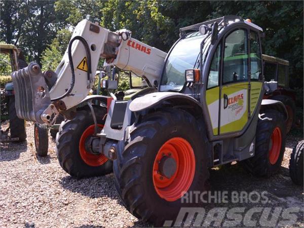Claas Scorpion 7040 Varip. Articulated boom lifts