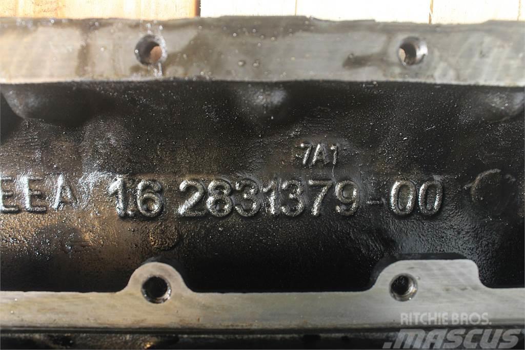 Case IH MXU135 Cylinder Head Engines