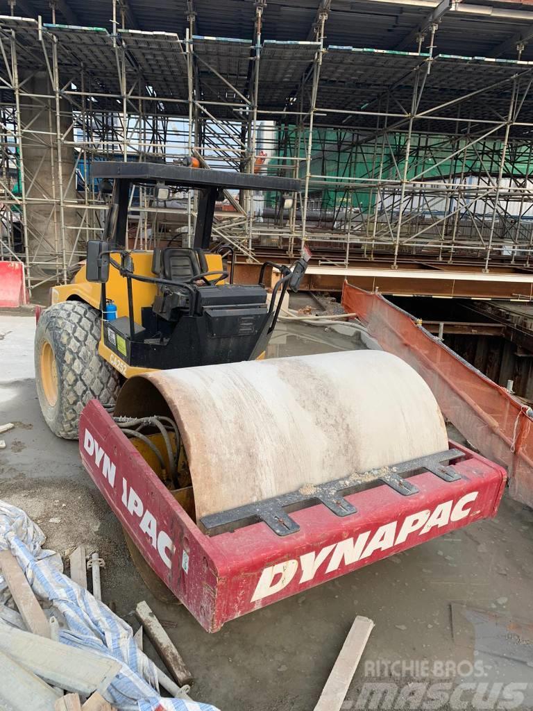 Dynapac Compact Roller CA252D Other rollers