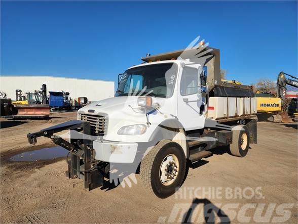 Freightliner BUSINESS CLASS M2 106 Sand and salt spreaders