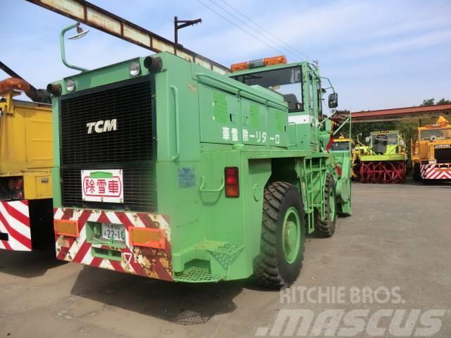 TCM R400-3 除雪車　Rotary Snow Plow Other