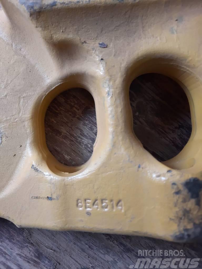  8E-4514 LINK TRACK LH Caterpillar D8T Other components