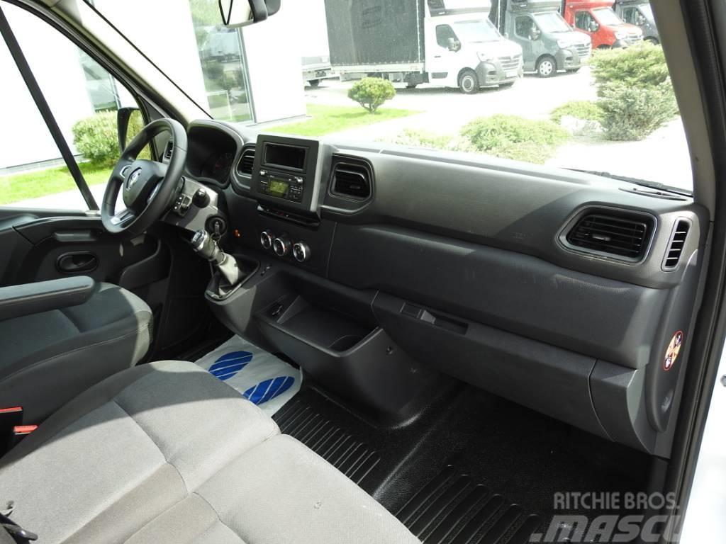 Renault MASTER BOX DELIVERY VAN 7 SEATS CRUISE CONTROL Panel vans