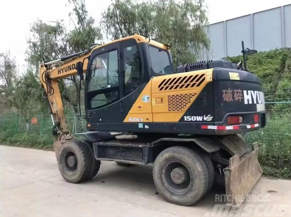 Hyundai R150WVS Wheeled excavators