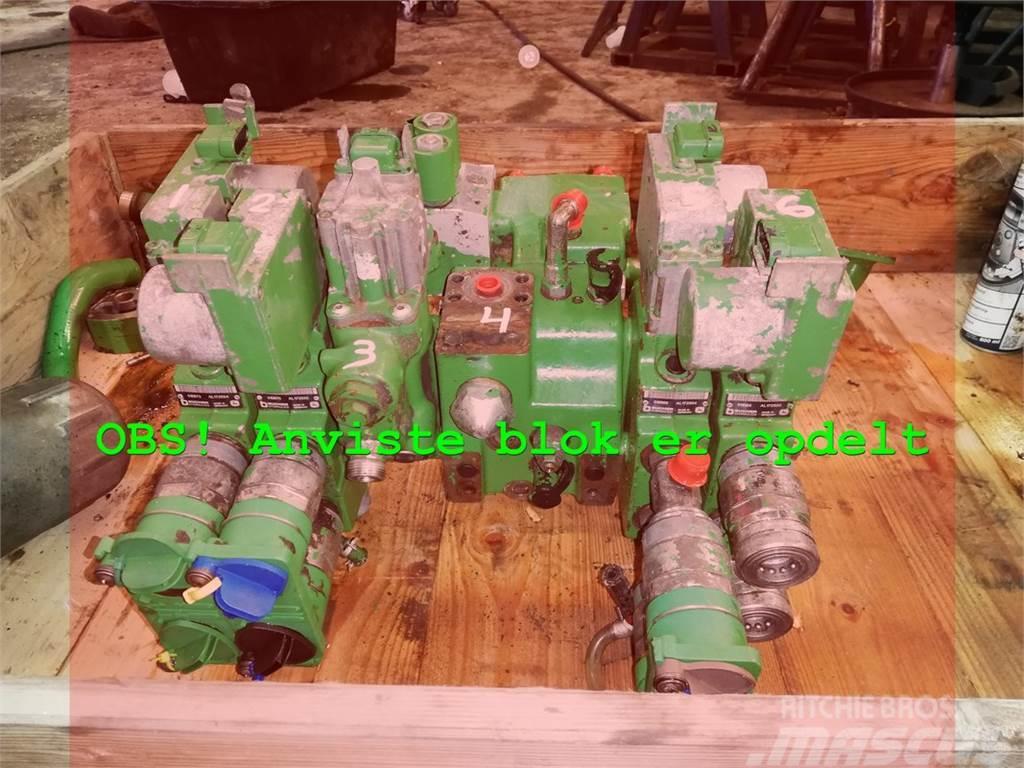 John Deere 7530 Priority valve Hydraulics