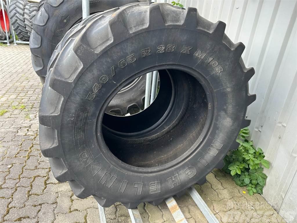 Michelin 540/65 R28 XM108 Tyres, wheels and rims