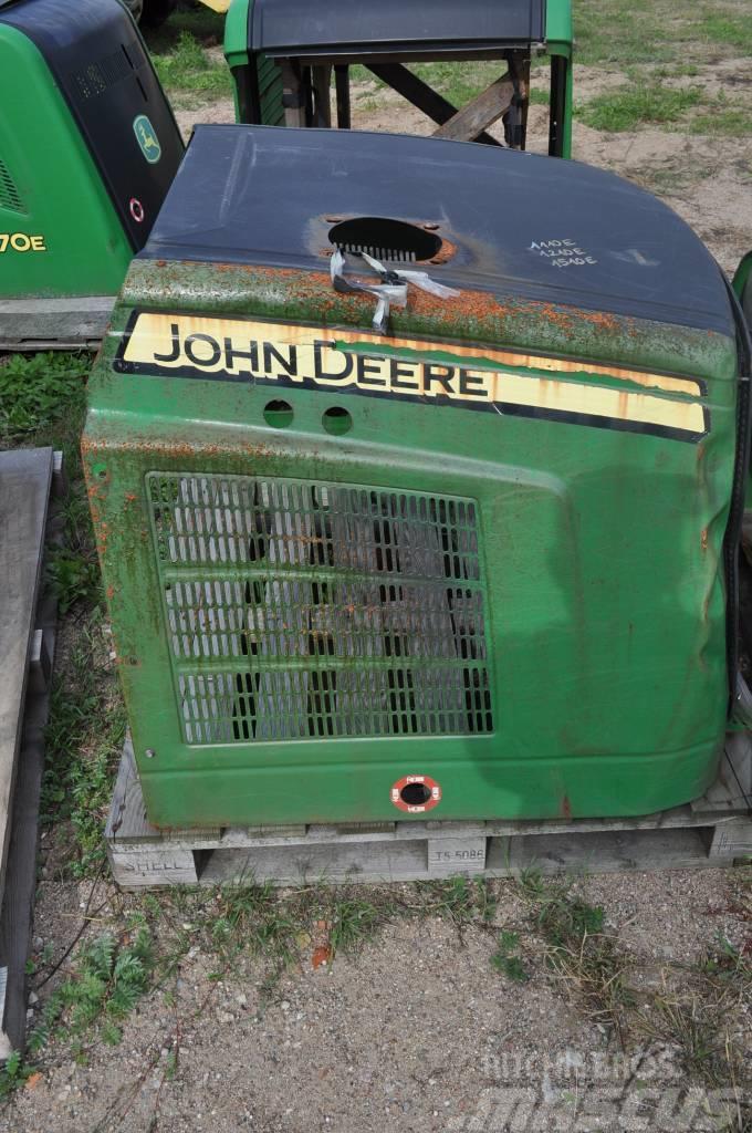 John Deere 1110/1210/1510E F649864 Cabins and interior