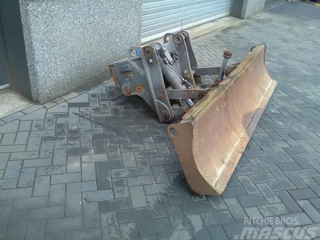 Mecalac 714 MW - Blade/Schild/Schuifblad Chassis and suspension