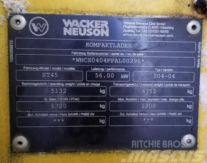 Wacker Neuson ST45 Crawler loaders