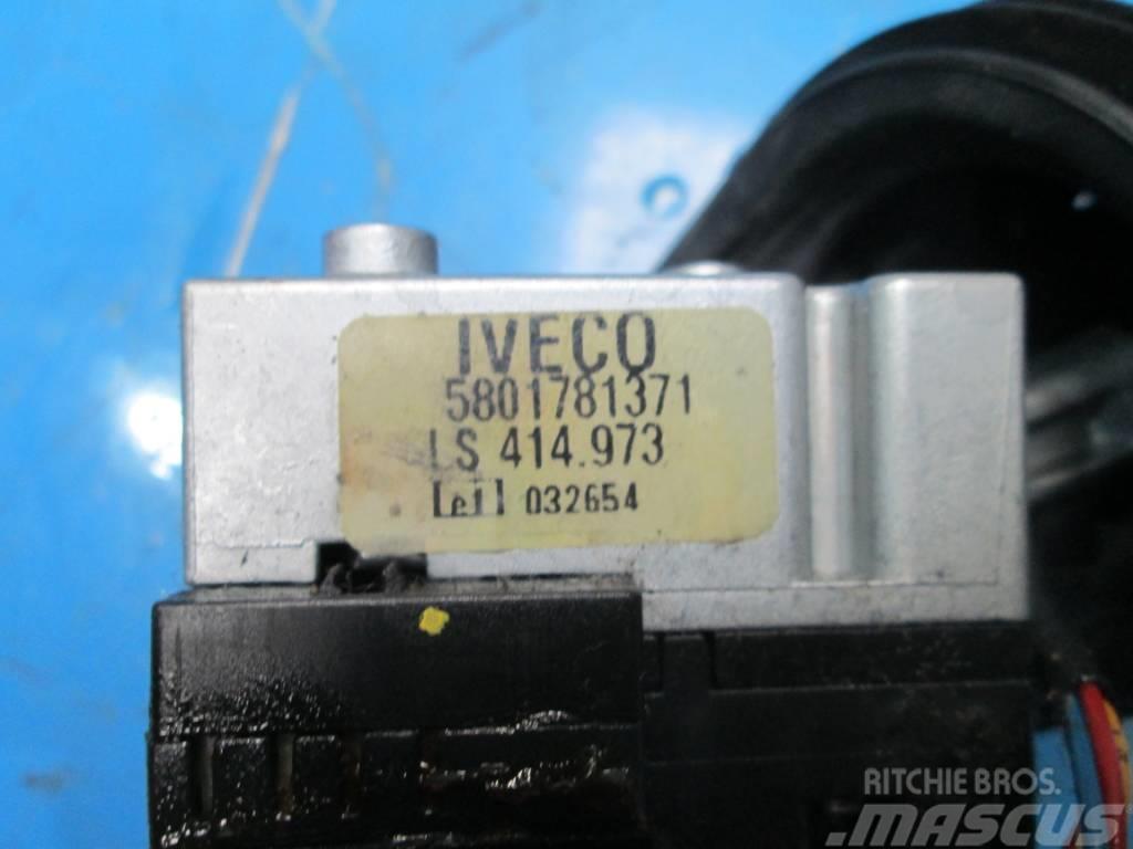 Iveco Stralis Lenkstockschalter 5801781371 Electronics