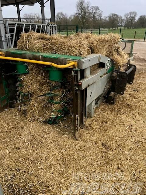  SPREAD A BALE BALE SPREADER Bale shredders, cutters and unrollers