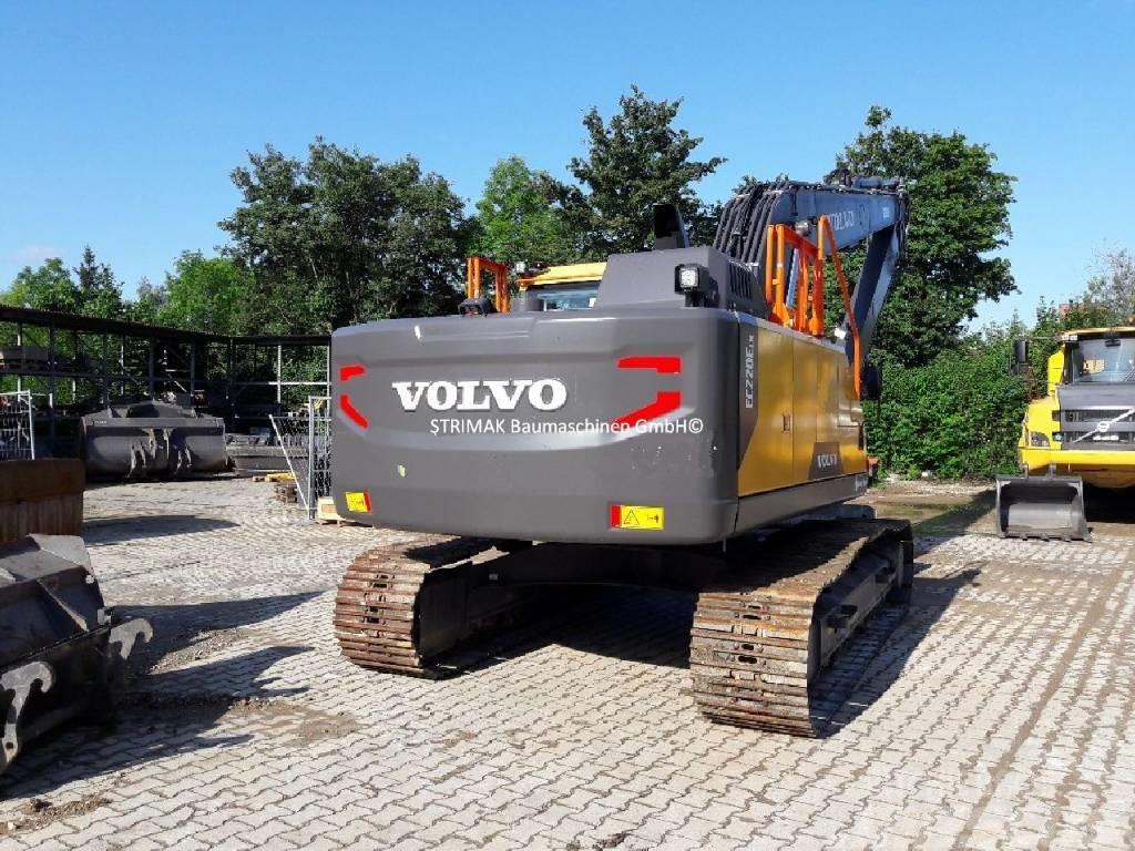 Volvo EC 220 E LR Long reach excavators