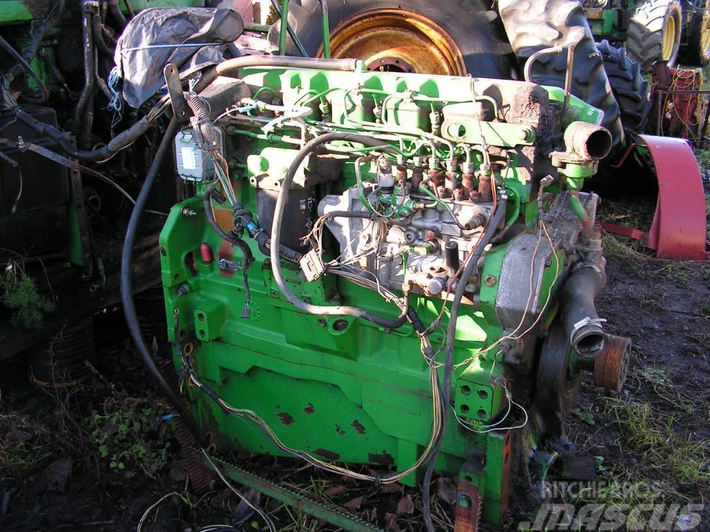 John Deere 8100 Engines