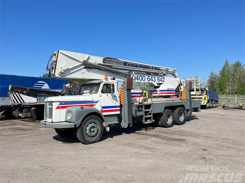 Scania 111 6X2 Crane trucks
