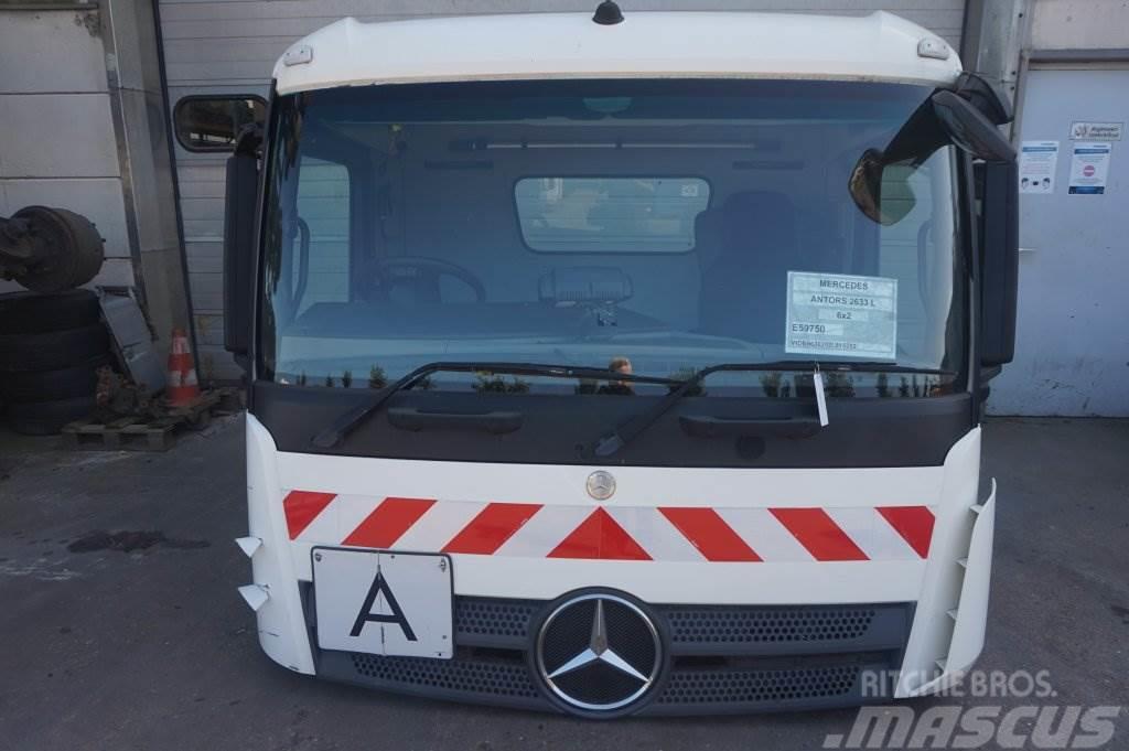 Mercedes-Benz ANTOS M CLASSICSPACE 2.3M TUNNEL 320 Cabins and interior