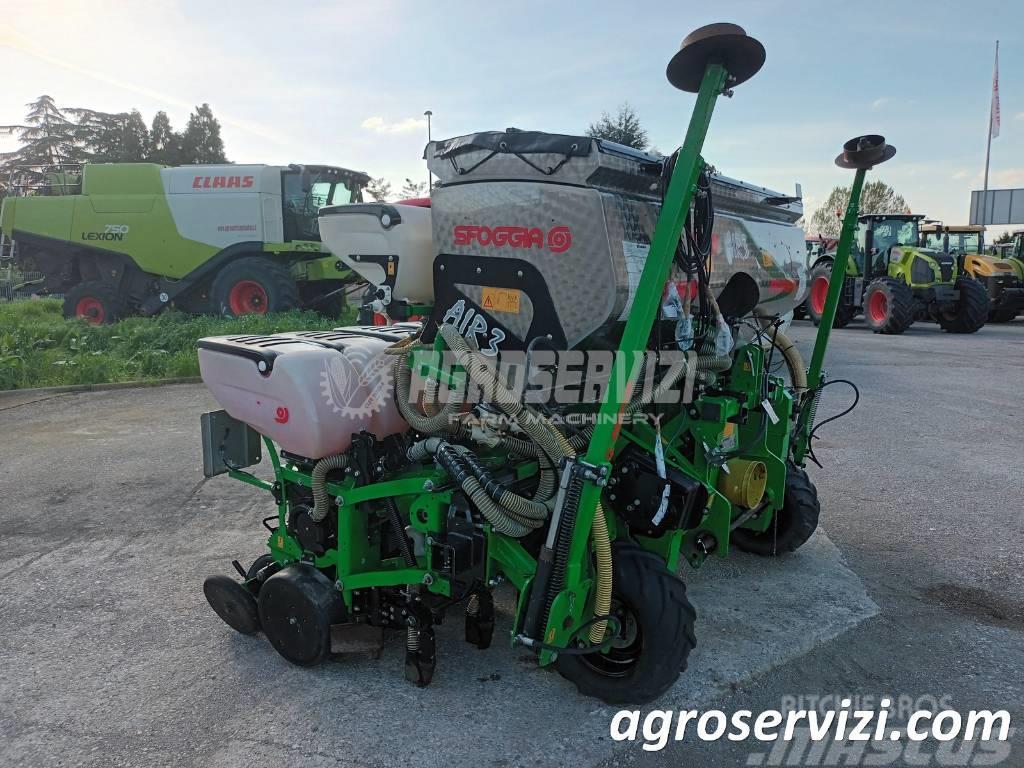Sfoggia AIR 3 8 FILE Precision sowing machines
